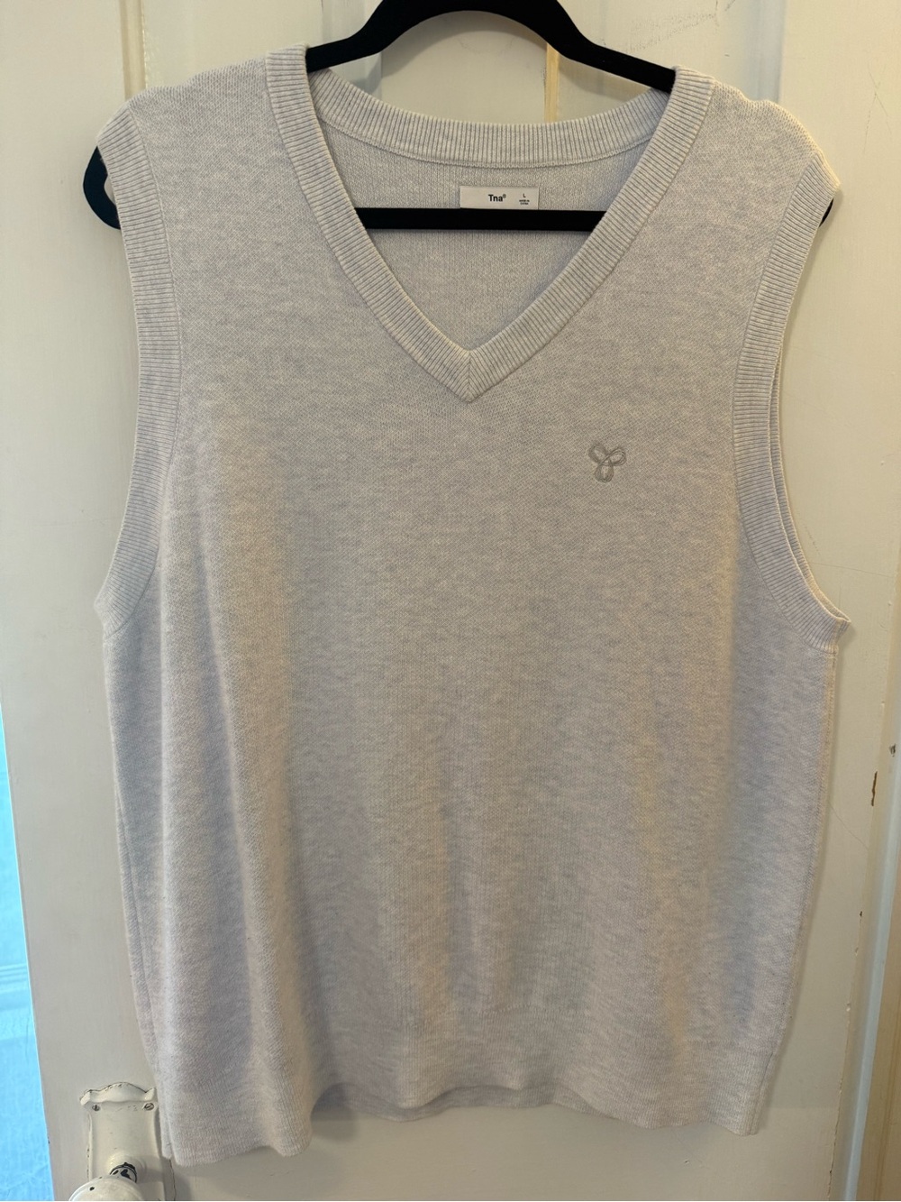 TNA Light Gray V-Neck Sleeveless Sweater Vest